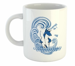 Taza Shark Surfing No 1 Fan Tiburon Surf