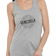 Musculosa Deportiva Venezuela Made Frase Simbolo Gris