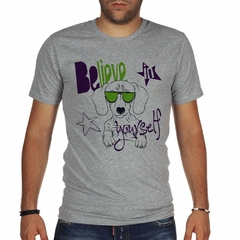 Remera Dog Believe In Yourself Cree En Ti Mismo - TiendaCubik