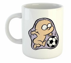 Taza Bebe Deportista Jugando Al Futbol