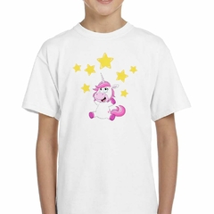 Remera Unicornio Feliz Con Estrellas - TiendaCubik