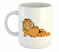 Taza Gato Garfield Cruzando