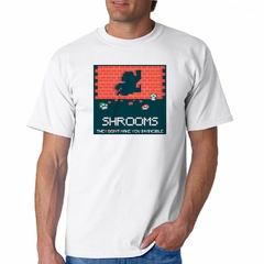 Remera Shrooms They Make You Invicible en internet