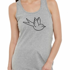 Musculosa Deportiva Pajarito Volando Vector