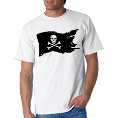 Remera Bandera Piratas Del Caribe - comprar online