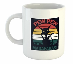 Taza Pew Pew Madafakas Color Gato Pistola