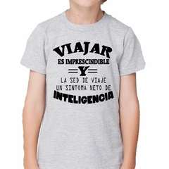 Remera Viajar Es Imprescindible Travel - tienda online