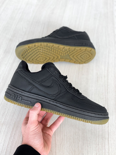 AIR FORCE LUXE BLACK