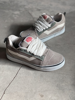 Imagen de VANS VARISITY CHUNKY