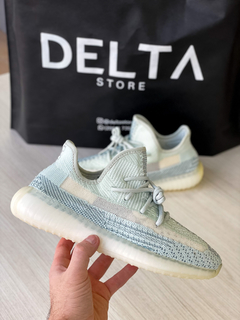 Yeezy boost clearance 350 v2 delta