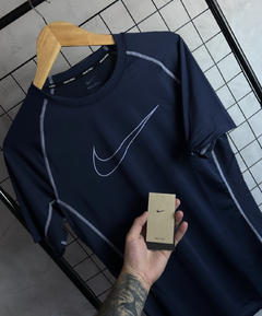 Camisa termica nike best sale azul