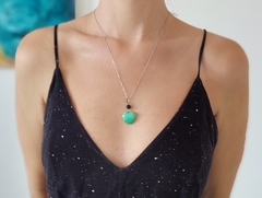 Colar Difusor Pessoal Coração de Pedra - Jade Malasiana - comprar online