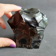 Obsidiana Preta Bruta G 620g - Proteção, Exposição e Expansão