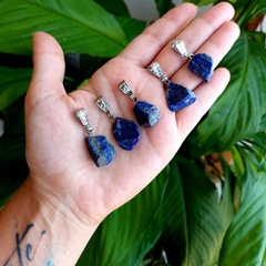 Pingente Lápis Lazuli Bruto P - Conexão, Consciência e Lucidez - comprar online