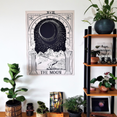 Panô - Carta de Tarot The Moon na internet
