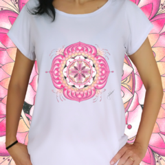 Babylook Mandala Amor divino - Desenhista Juliana Nísio