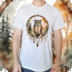 Camiseta masculina/unissex coruja na floresta