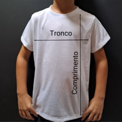 Camiseta unissex infantil amigos cósmicos na internet
