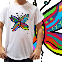 Camiseta unissex infantil Borboleta colorida - Desenhista Camila Rolfhs