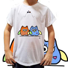Camiseta unissex infantil Corujinhas - Desenhista Camila Rolfhs