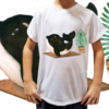 Camiseta unissex infantil Baleinha no Yoga