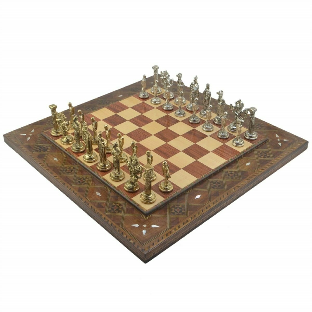 Jogo de Xadrez - Série Família Real Britânica Antigo A02OT71