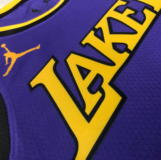 Camiseta Regata Los Angeles Lakers Roxa - Statement Edition 2023 - Jordan -  Masculina