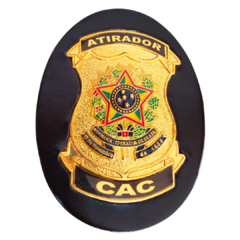 Bolachão distintivo em couro com brasão - Atirador CAC