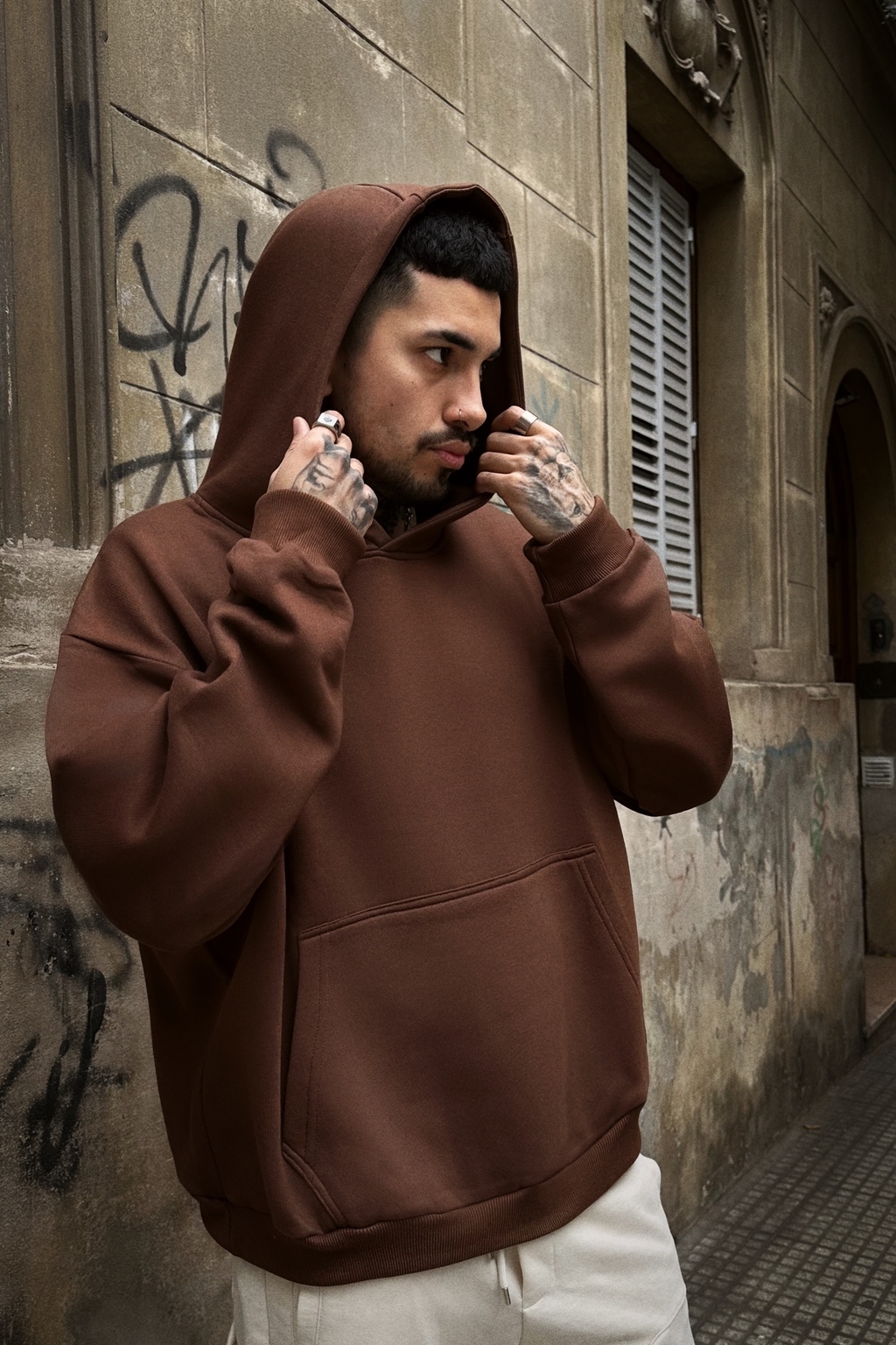 Buzo hoodie sale