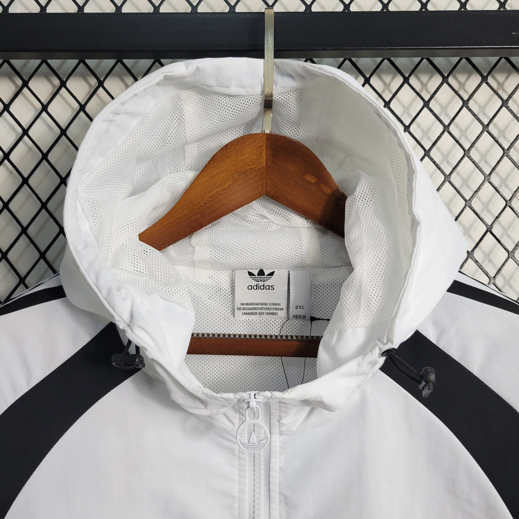 Corta vento adidas best sale branco