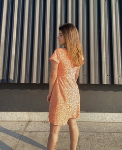 Vestido Antonella Laranja Floral na internet