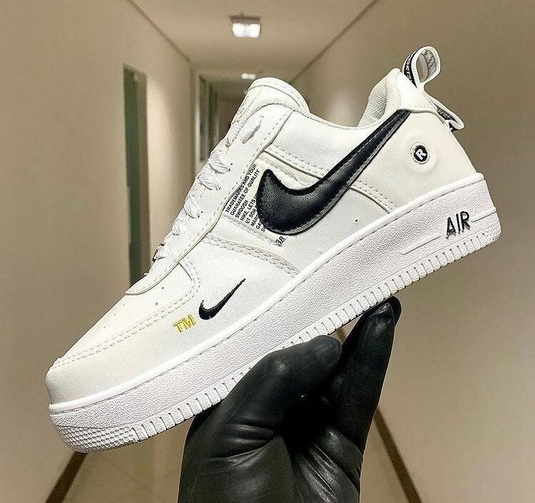 Air Force 1 Branco e Preto