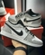 Nike Air Jordan Low Cinza na internet