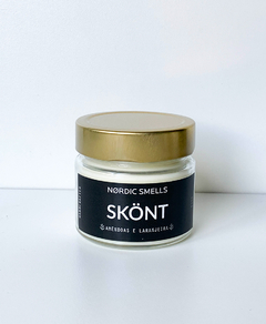 Vela Aromática Skönt 145g (Aroma de Amêndoas e Laranjeira)