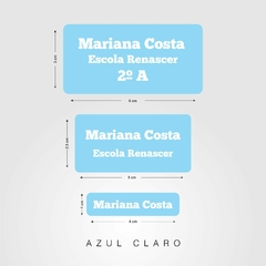 Etiqueta escolar tema azul claro