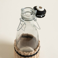 botella con malla mimbre black - comprar online