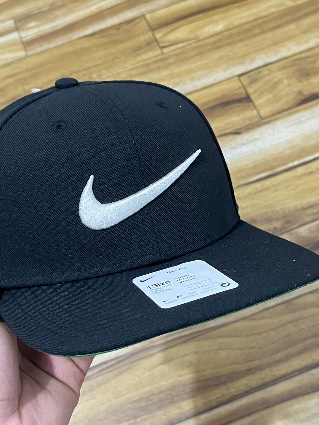 Bone store nike swoosh
