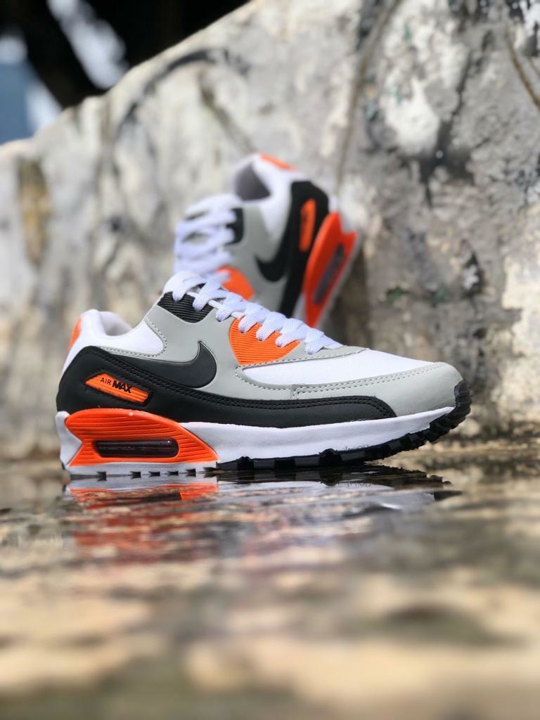 Nike air max deals 90 preto laranja