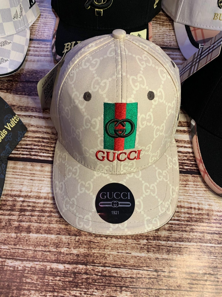 Ropa Louis Vuitton Gorras Gucci