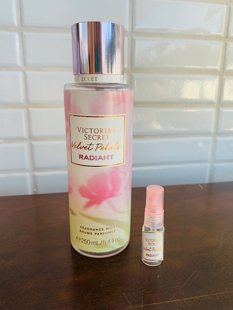Victoria's Secret Velvet Petals Fragrance Mist 8.4 fl oz and