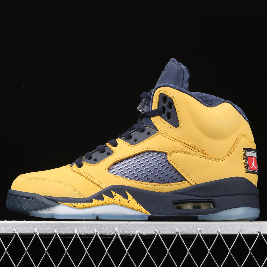 Jordan 5 sale michigan 2019