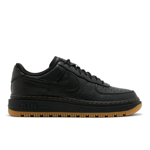 Nike air force store gum sole black