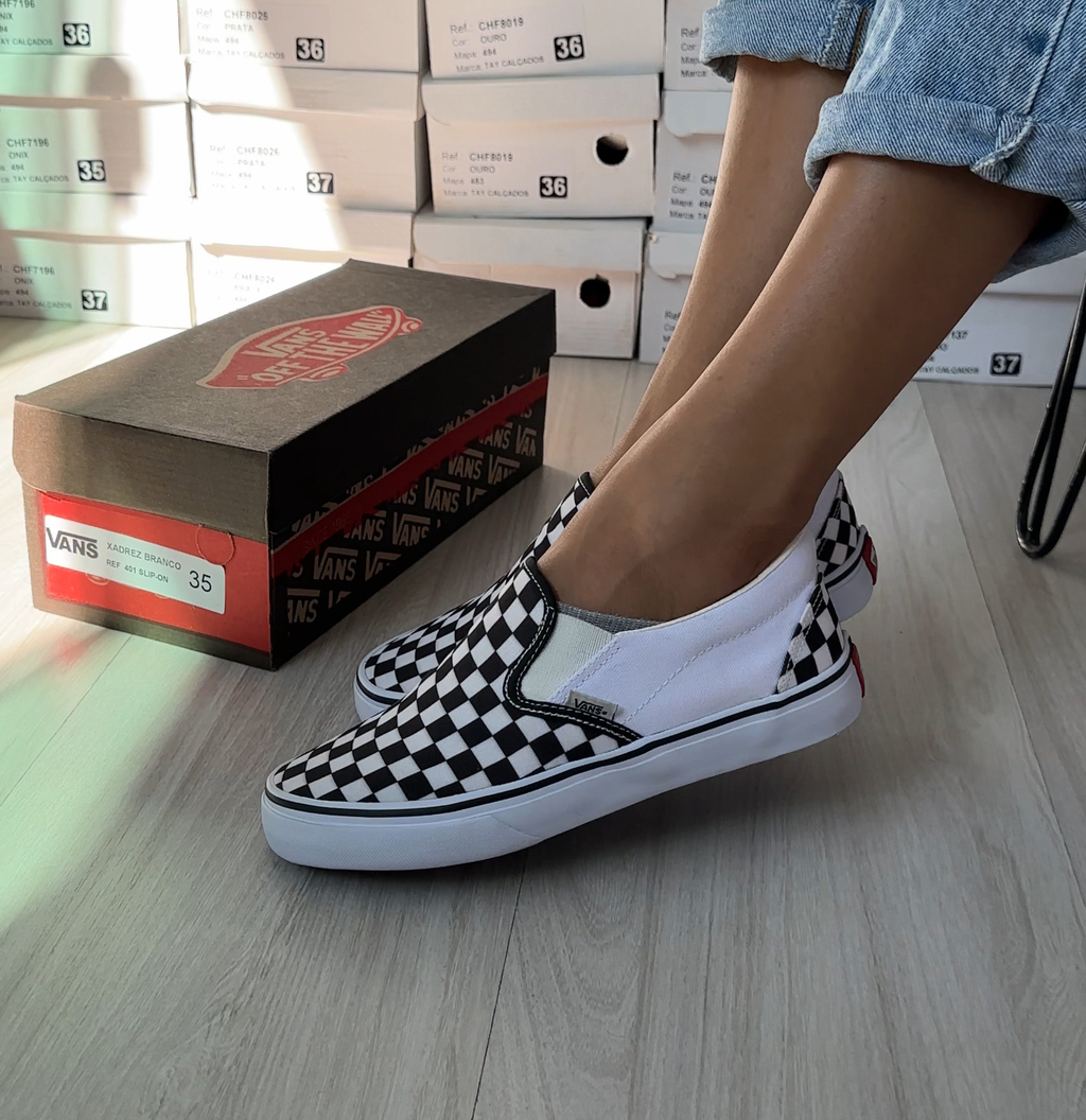 Vans plateau hotsell slip on