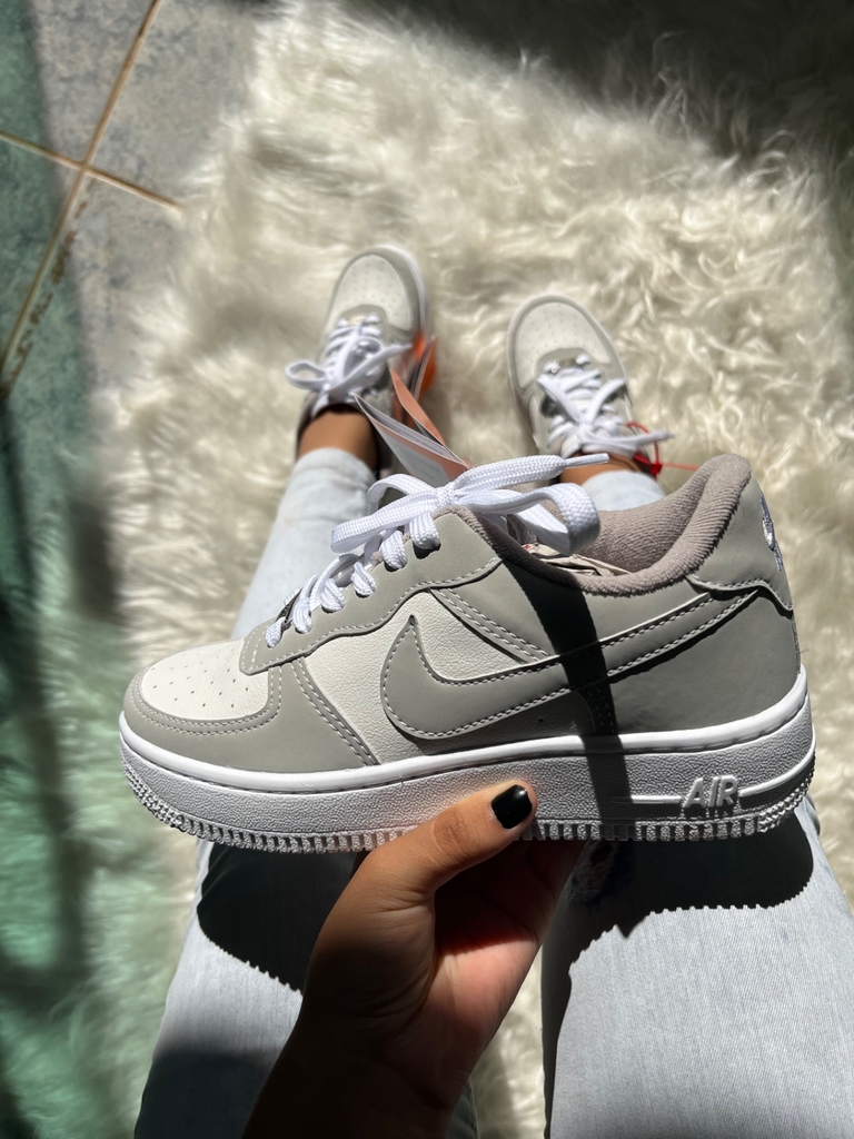 Tenis nike air cheap force cinza