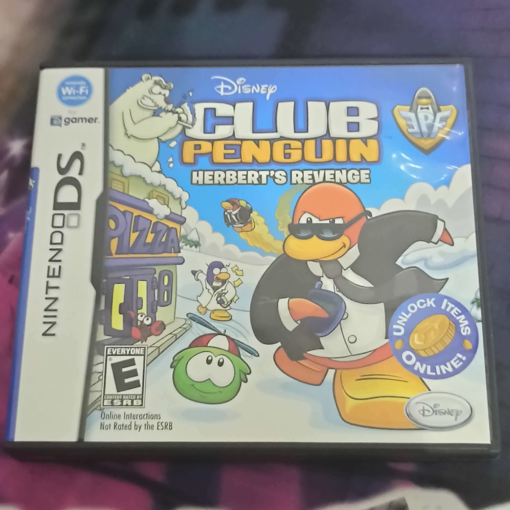 Nintendo DS - Club Penguin Herbert's Revenge