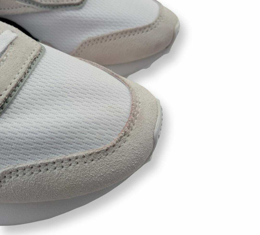 Zapatos reebok blancos 100 cheap