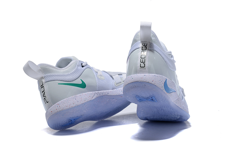 Tênis PlayStation da Nike com Paul George, chega amanhã na cor azul
