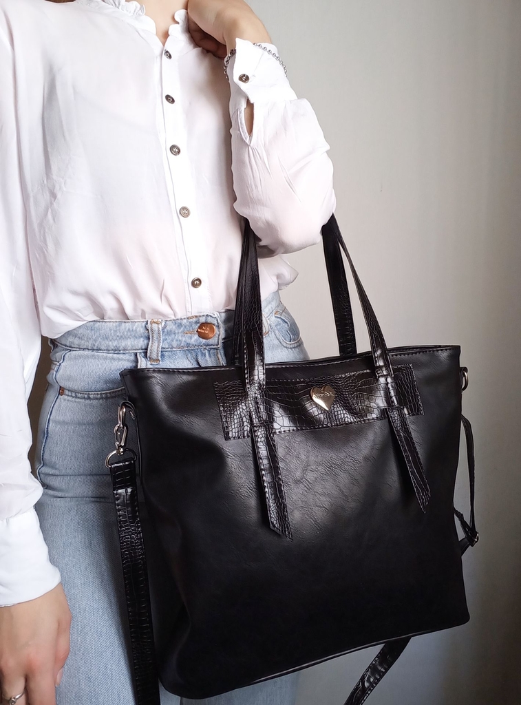 Bolsos Uma Comprar en Ivy Accesorios