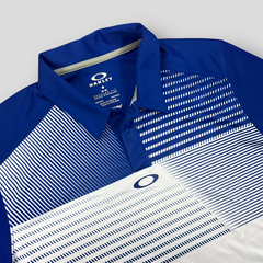 Camiseta Polo Golf Oakley Azul na internet