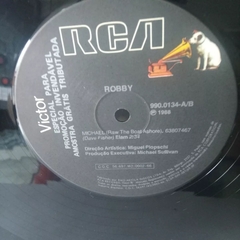 Lp Robby ( Ex - Menudo) Disco Mix 1988 na internet